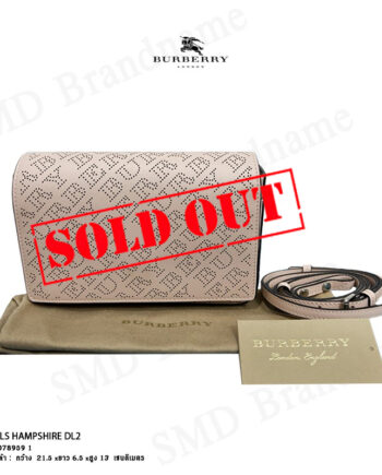 BURBERRY กระเป๋าสะพายหนัง รุ่น Pale Fawn Pink Perforated Leather Hampshire Crossbody Bag Code: 4078959 1