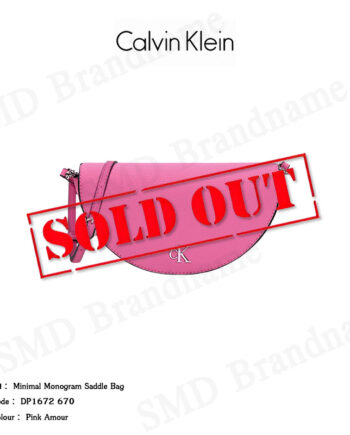 Calvin Klein Jeans กระเป๋าสะพาย รุ่น Minimal Monogram Saddle Bag Code: DP1672 670