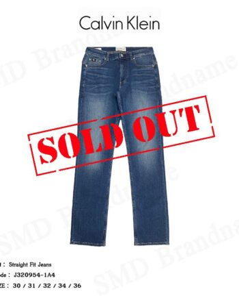 Calvin Klein กางเกงยีนส์ รุ่น  Straight fit Jeans Code: J320954-1A4
