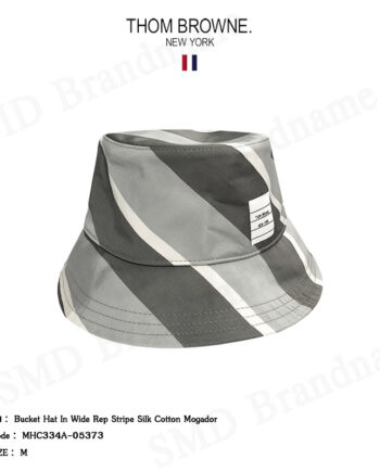 Thom Browne หมวกบักเก็ต รุ่น Bucket Hat In Wide Rep Stripe Silk Cotton Mogador Code: MHC334A-05373