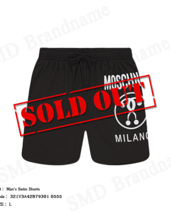 Moschino กางเกงขาสั้นผู้ชาย รุ่น Man's Swim Shorts Code: 321V3A42879301 0555