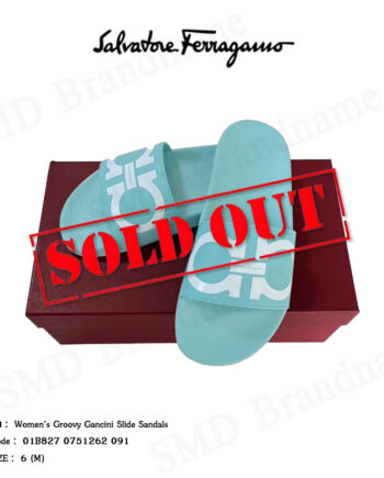 Salvatore Ferragamo รองเท้าแตะ รุ่น Women's Groovy Gancini Slide Sandals Code: 01B827 0751262 091