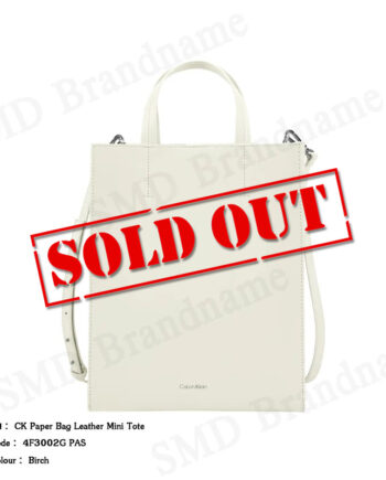Calvin Klein Jeans กระเป๋าสะพายข้าง รุ่น CK Paper Bag Leather Mini Tote Code: 4F3002G PAS
