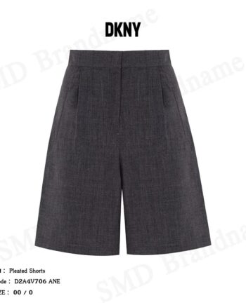 DKNY กางเกงขาสั้น รุ่น Pleated Shorts Code: D2A4V706 ANE