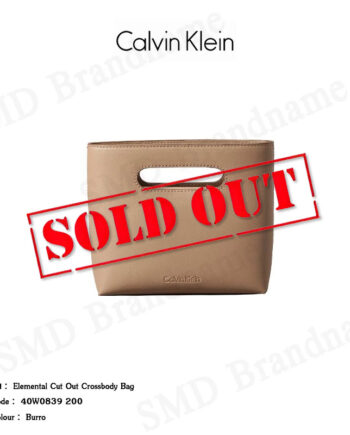 Calvin Klein กระเป๋าสะพายข้าง รุ่น Elemental Cut Out Crossbody Bag Code: 40W0839 200