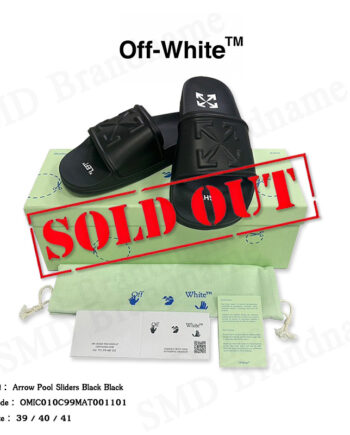 Off-White รองเท้าแตะ รุ่น Arrow Pool Sliders Black Black Code : OMIC010C99MAT001101