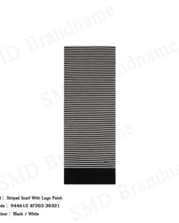 Armani Exchange ผ้าพันคอ รุ่น Striped Scarf With Logo Patch Code: 944612 4F303 30321