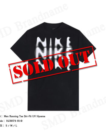 Nike เสื้อยืดคอกลมผู้ชาย รุ่น Men Running Tee Dri-Fit UV Hyverse Code: HJ3075 010