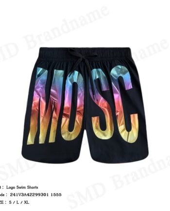 Moschino กางเกงขาสั้นผู้ชาย รุ่น Logo Swim Shorts Code: 241V3A42299301 1555