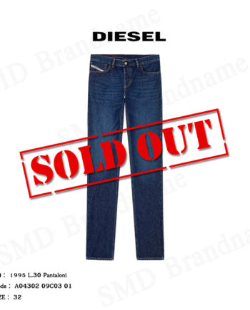 Diesel กางเกงยีนส์ขายาว รุ่น 1995 L.30 Pantaloni Code: A04302 09C03 01