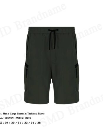 Armani Exchange กางเกงขาสั้นผู้ชาย รุ่น Men's Cargo Shorts In Technical Fabric Code: 3DZS21 ZN4HZ 1839