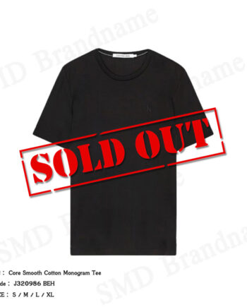 Calvin Klein เสื้อยืดคอกลมผู้ชาย รุ่น Core Smooth Cotton Monogram Tee Code: J320986 BEH