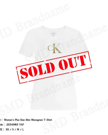 Calvin Klein Jeans เสื้อยืดคอกลมผู้หญิง รุ่น Women's Plus Size Slim Monogram T-Shirt Code: J224982 YAF