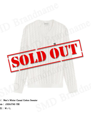 Calvin Klein Jeans เสื้อไหมพรมผู้ชาย รุ่น Men's Winter Casual Cotton Sweater Code: J326795 YBI