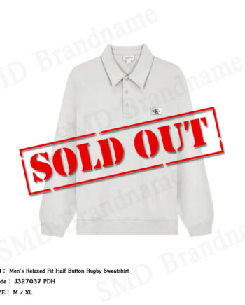 Calvin Klein Jeans เสื้อสเวตเตอร์ผู้ชาย รุ่น Men's Relaxed Fit Half Button Rugby Sweatshirt Code: J327037 PDH