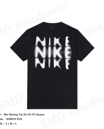 Nike เสื้อยืดคอกลมผู้ชาย รุ่น Men Running Tee Dri-Fit UV Hyverse Code: HJ3075 010