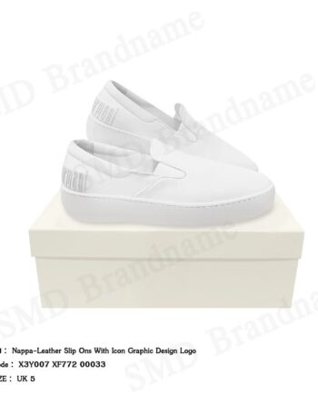 Emporio Armani รองเท้าสลิปออนผู้ชาย รุ่น Nappa-Leather Slip Ons With Icon Graphic Design Logo Code: X3Y007 XF772 00033