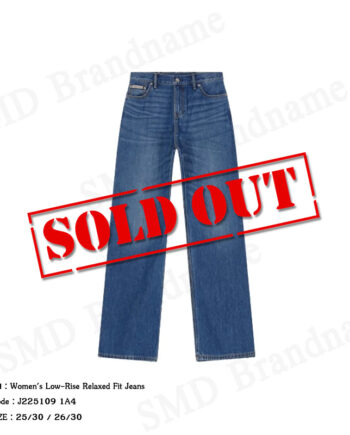 Calvin Klein Jeans กางเกงยีนส์ผู้หญิง รุ่น Women's Low-Rise Relaxed Fit Jeans Code: J225109 1A4