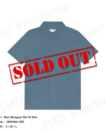 Calvin Klein Jeans เสื้อเชิ้ตแขนสั้นผู้ชาย รุ่น Basic Monogram Slim Fit Shirt Code: J326964 CDO
