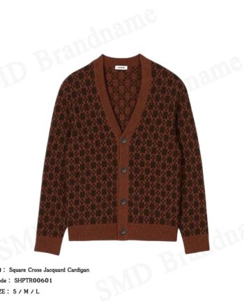Sandro เสื้อคาร์ดิแกนผู้ชาย รุ่น Square Cross Jacquard Cardigan Code: SHPTR00601