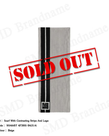 Armani Exchange ผ้าพันคอ รุ่น Scarf With Contrasting Stripe And Logo Code: 954607 4F305 06314