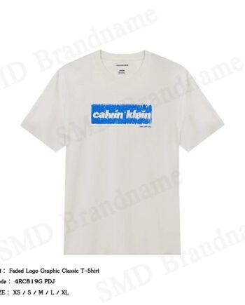 Calvin Klein Jeans เสื้อยืดคอกลมผู้ชาย รุ่น Faded Logo Graphic Classic T-Shirt Code 4RC819G PDJ