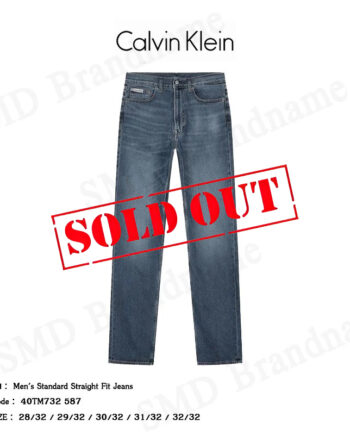 Calvin Klein กางเกงยีนส์ รุ่น Men's Standard Straight Fit Jeans Code: 40TM732 587