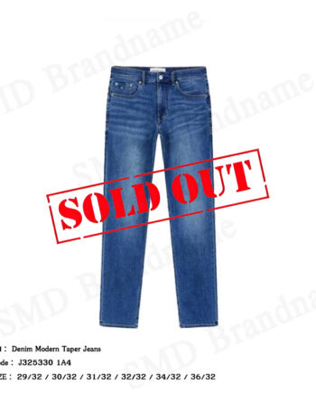 Calvin Klein Jeans กางเกงยีนส์ รุ่น Denim Modern Taper Jeans Code: J325330 1A4
