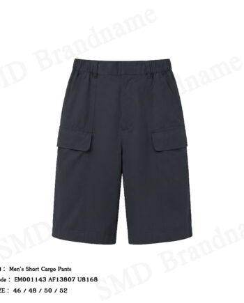 Emporio Armani กางเกงขาสั้นผู้ชาย รุ่น Men's Short Cargo Pants Code: EM001143 AF13807 U8168