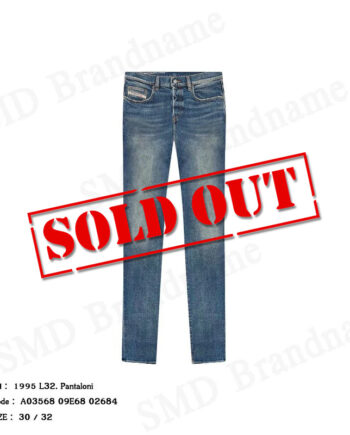 Diesel กางเกงยีนส์ผู้ชาย รุ่น 1995 L32. Pantaloni Code: A03568 09E68 02684