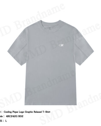 Calvin Klein Jeans เสื้อยืดคอกลมผู้ชาย รุ่น Cooling Pique Logo Graphic Relaxed T-Shirt Code: 4RC242G RO2
