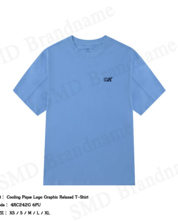 Calvin Klein Jeans เสื้อยืดคอกลมผู้ชาย รุ่น Cooling Pique Logo Graphic Relaxed T-Shirt Code: 4RC242G 6PU