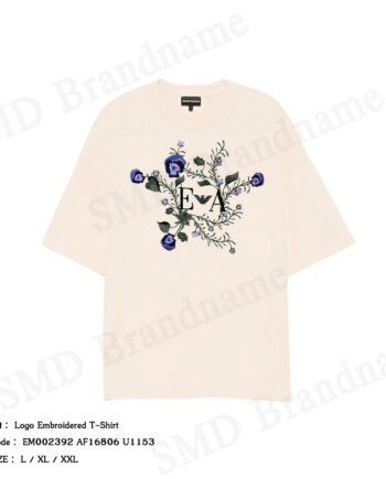 Emporio Armani เสื้อยืดคอกลมผู้ชาย รุ่น Logo Embroidered T-Shirt Code: EM002392 AF16806 U1153
