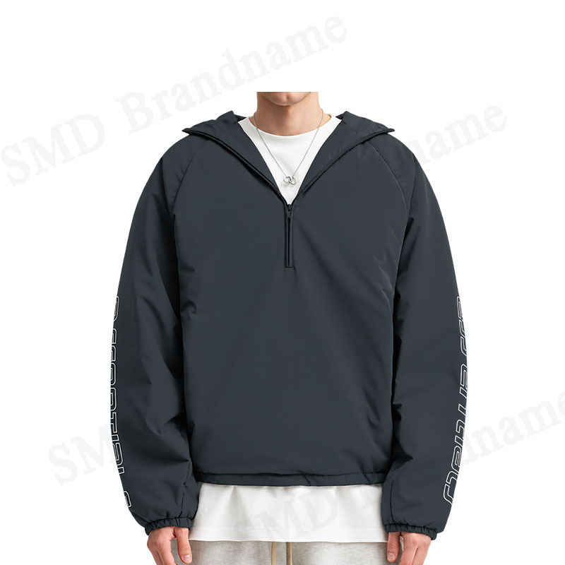 Essentials Fear of God เสื้อสเวตเตอร์ผู้ชาย รุ่น Men's Tech Nylon Half Zip Anorak Code: 202HO258241F